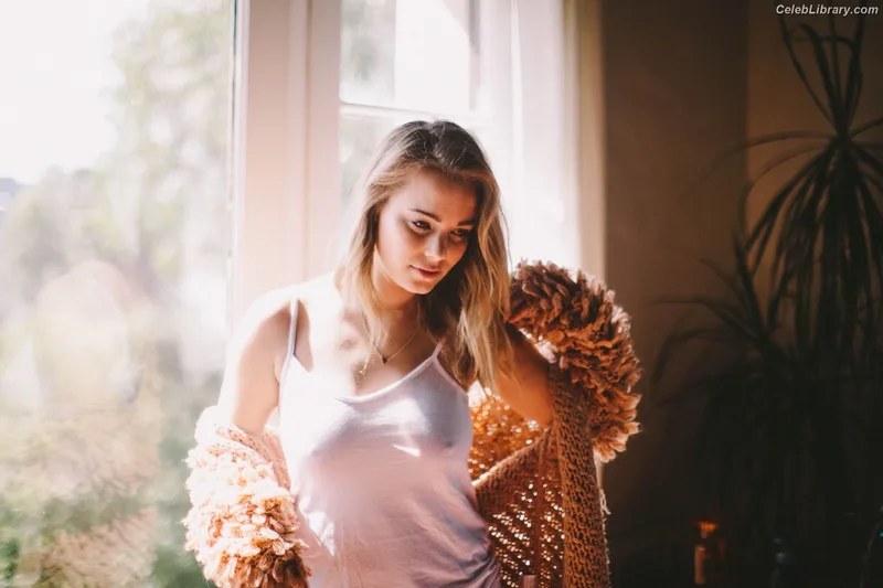 Valentina Novakovic photo 4 of 29