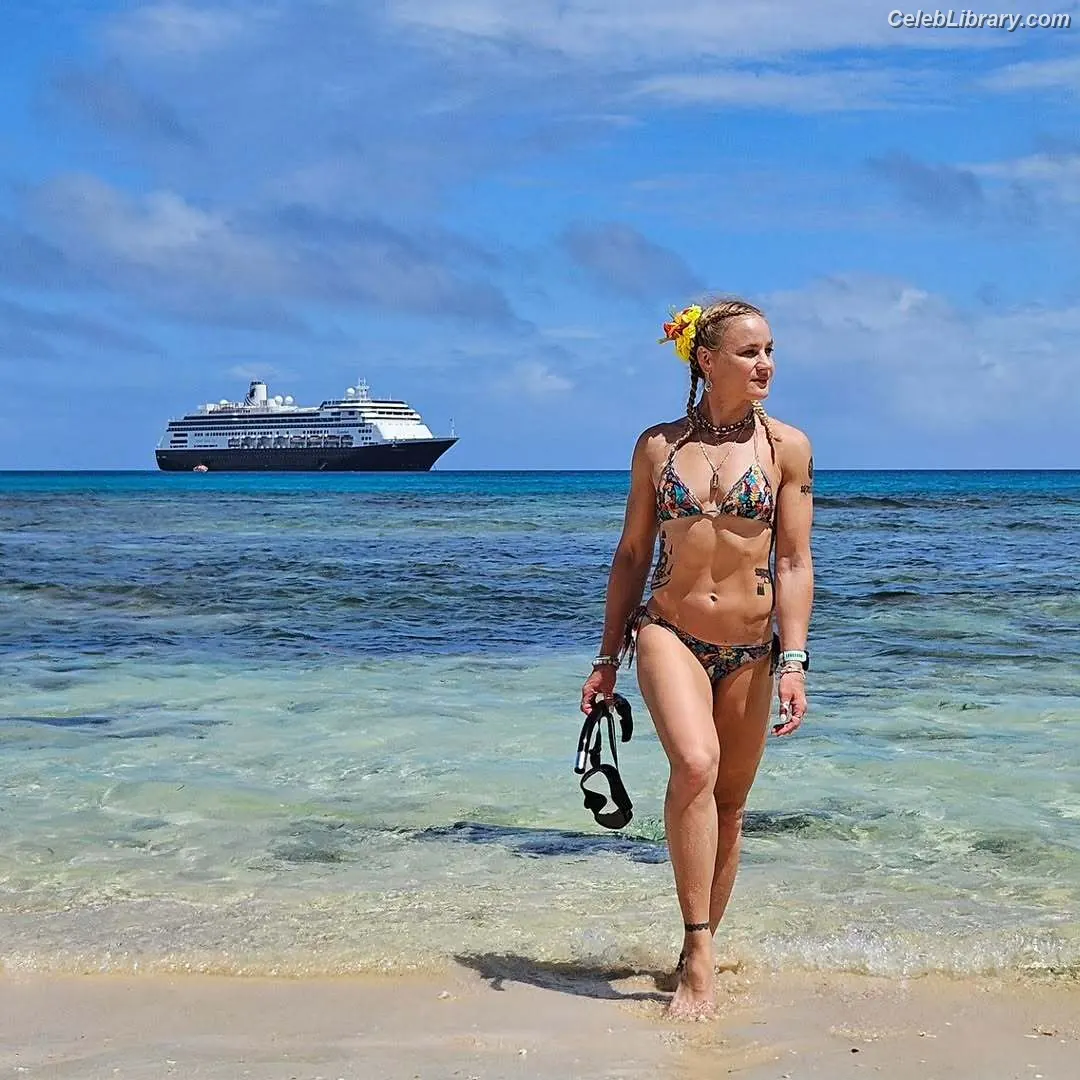 Valentina Shevchenko photo 5 of 299