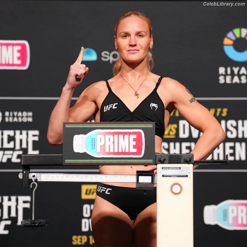 Valentina Shevchenko photo 5 of 299
