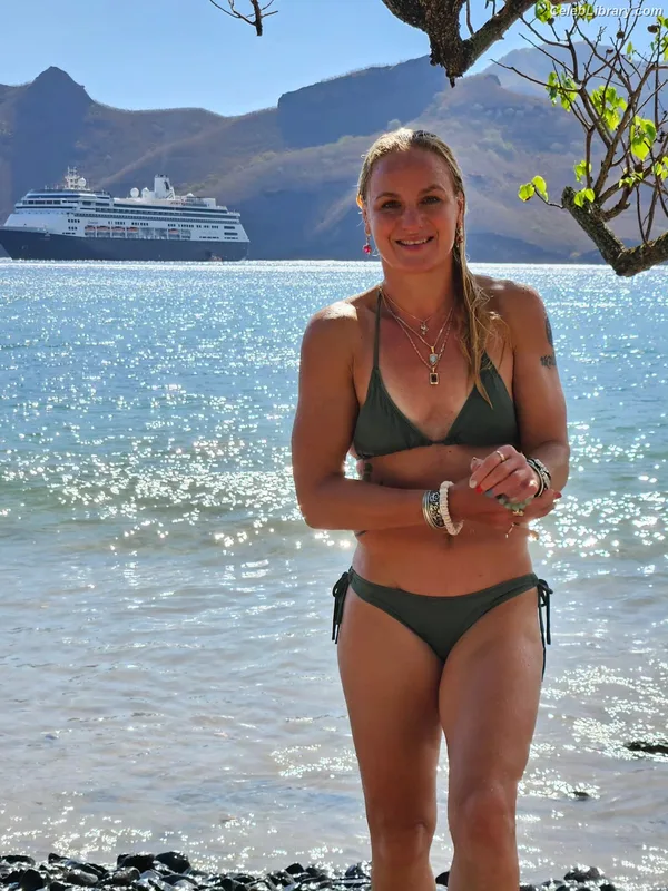 Valentina Shevchenko photo 12 of 299