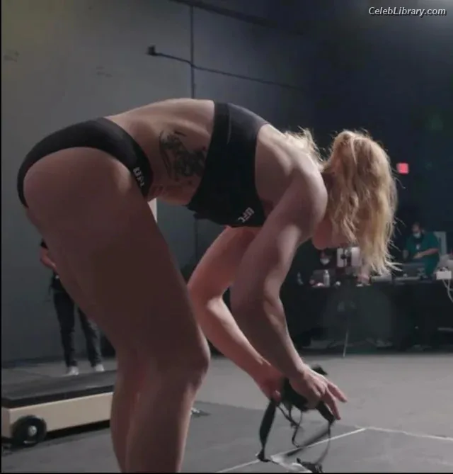 Valentina Shevchenko photo 3 of 299