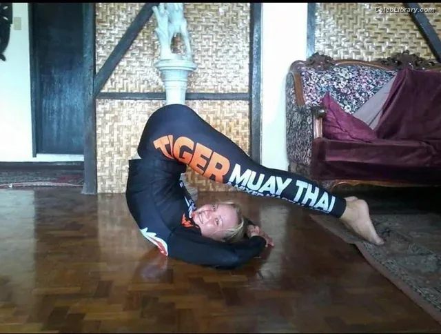 Valentina Shevchenko photo 5 of 299