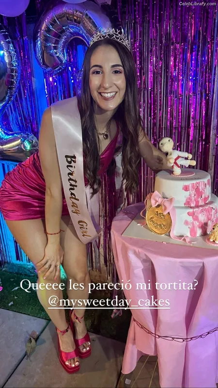 Valentina Toro Meneses photo 24 of 203