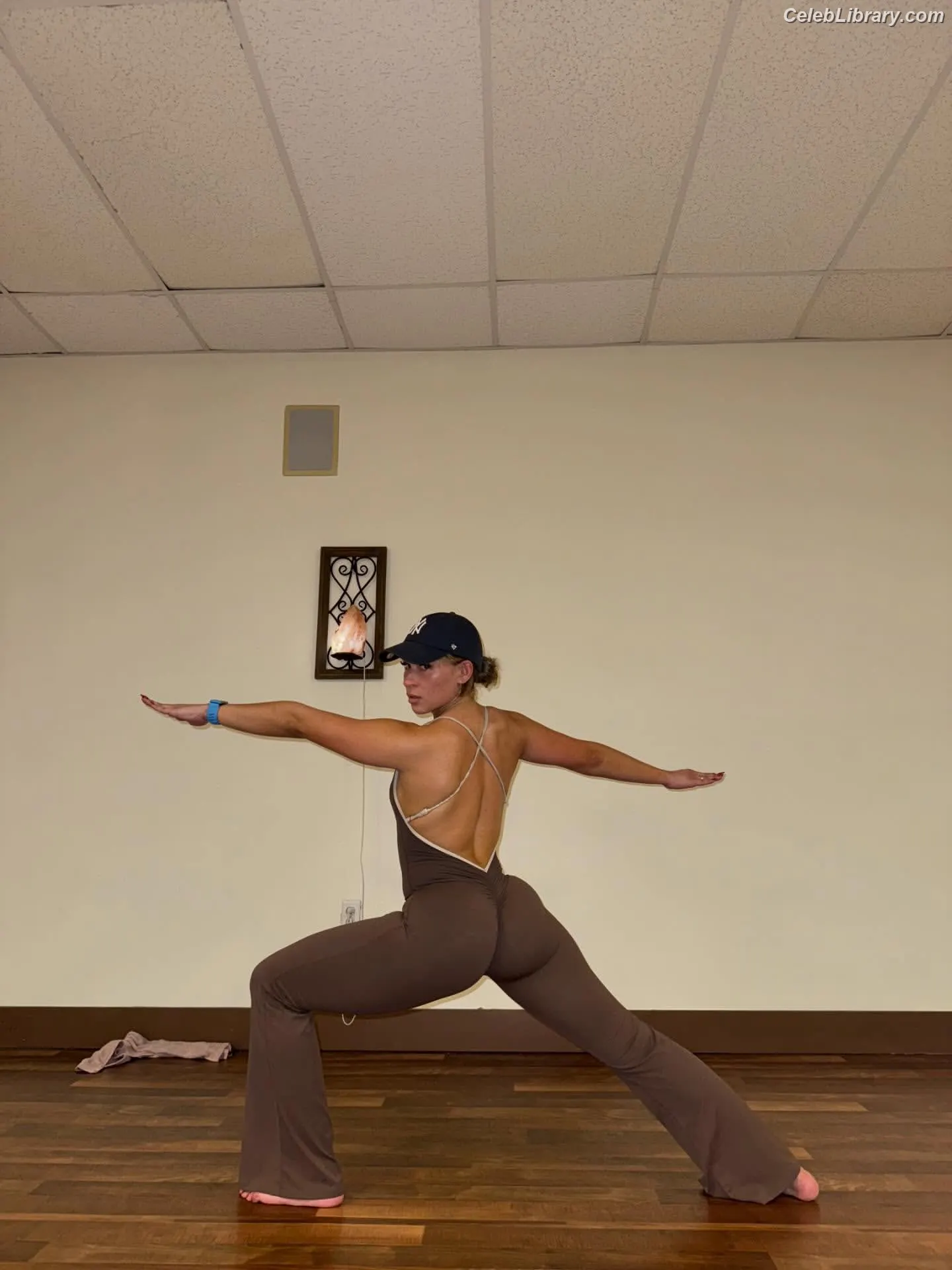 Valerie Loureda photo 12 of 1084