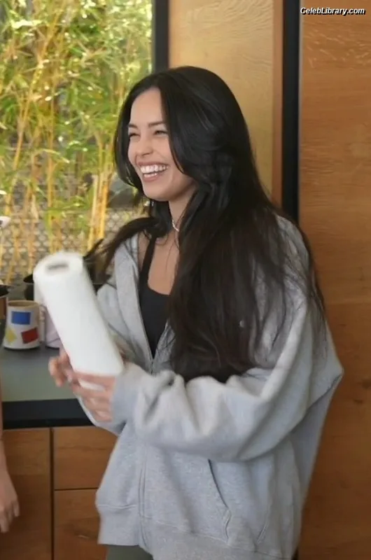 Valkyrae photo 14 of 3026