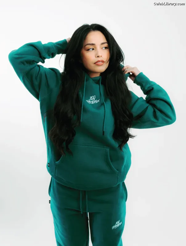 Valkyrae photo 6 of 3026
