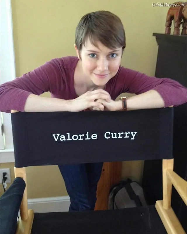 Valorie Curry photo 7 of 128