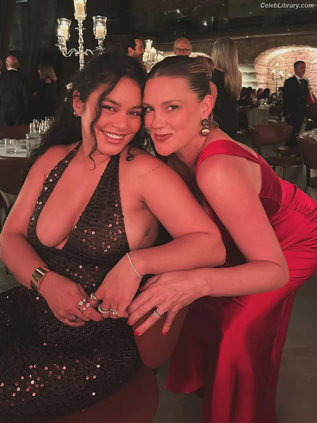 Vanessa Hudgens photo 8 of 1612