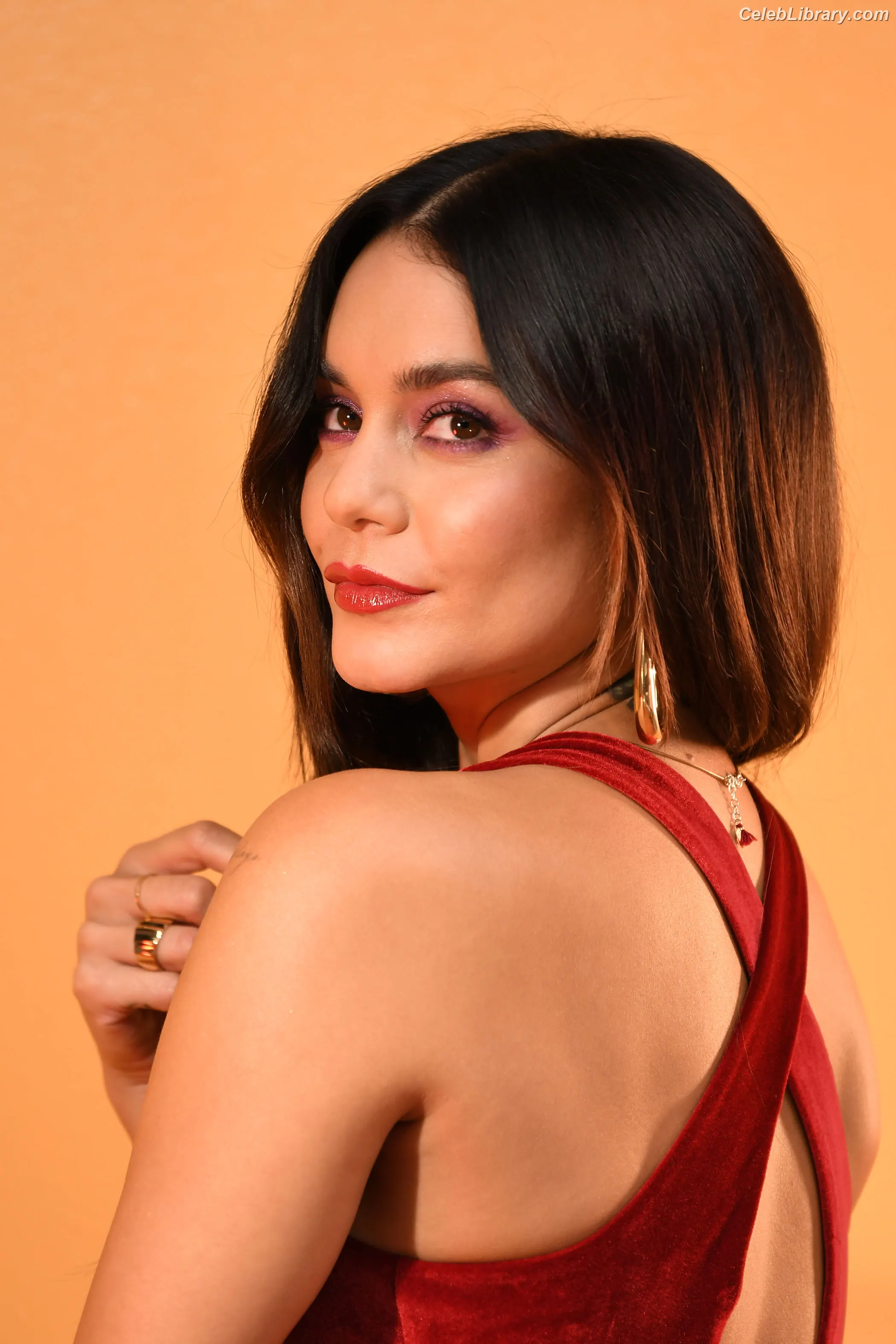 Vanessa Hudgens photo 3 of 1612