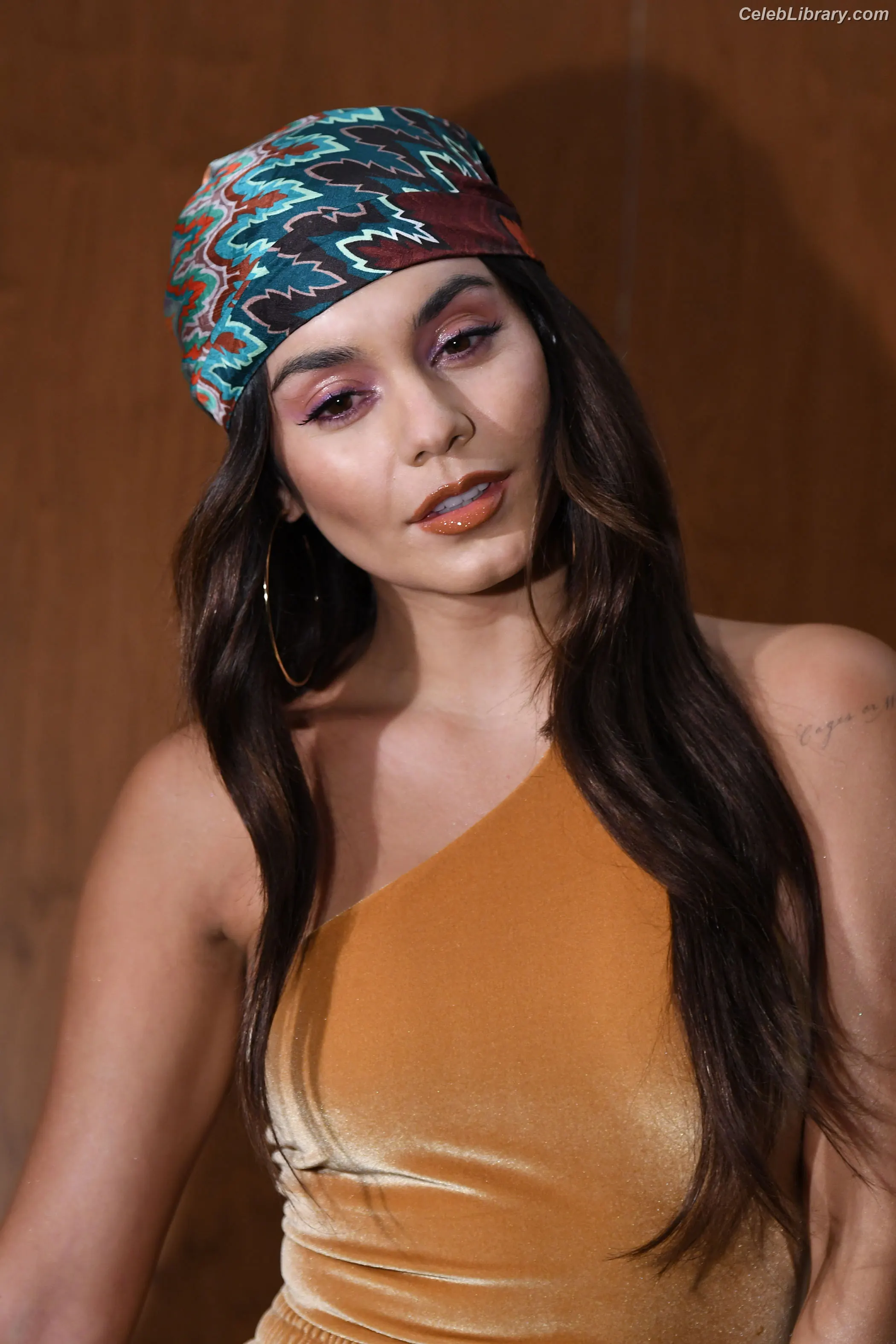 Vanessa Hudgens photo 8 of 1612
