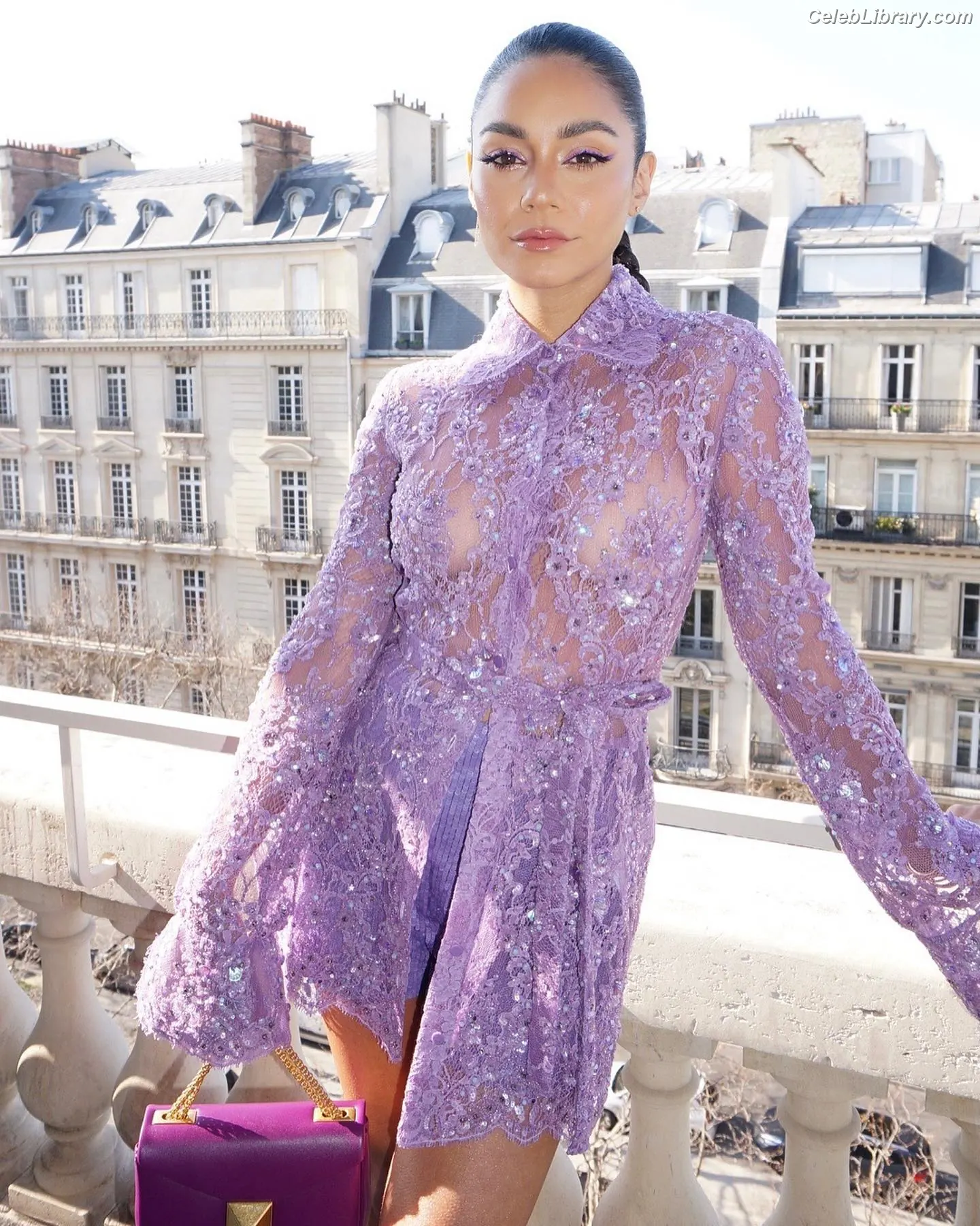 Vanessa Hudgens photo 1 of 1612