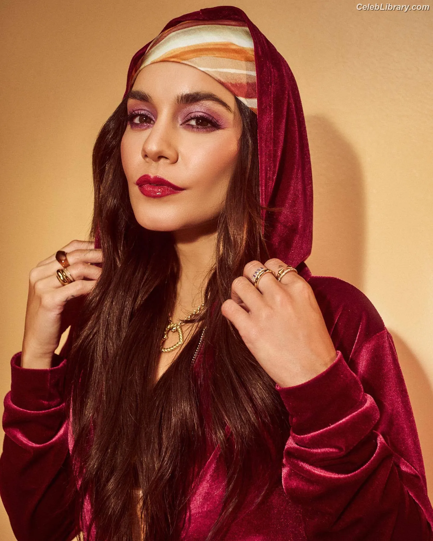 Vanessa Hudgens photo 8 of 1612