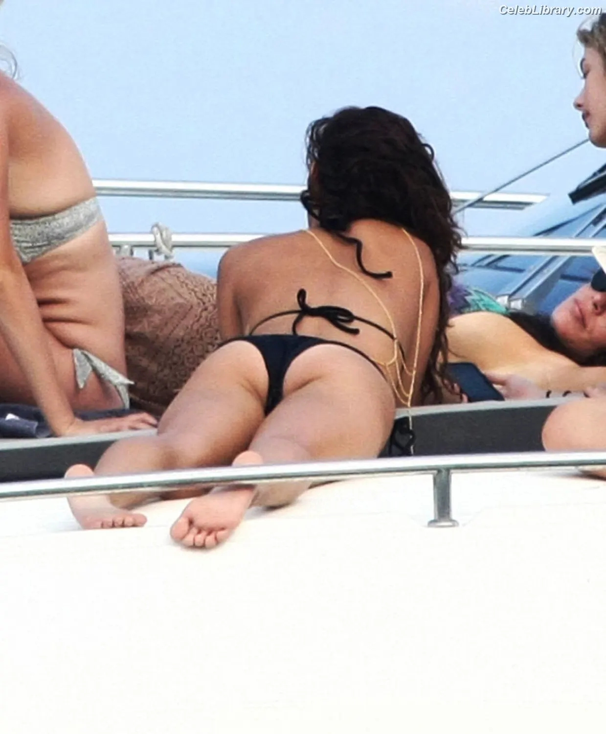 Vanessa Hudgens photo 14 of 1612
