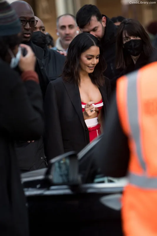 Vanessa Hudgens photo 17 of 1607