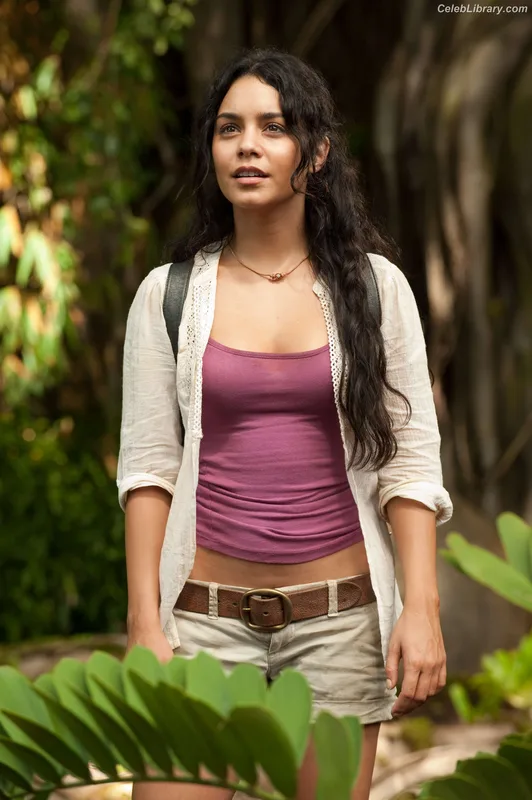 Vanessa Hudgens photo 3 of 1607