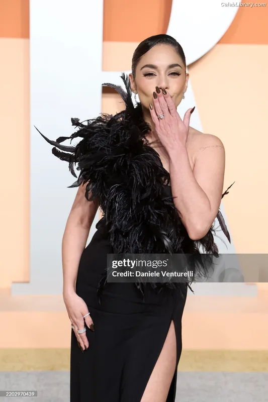 Vanessa Hudgens photo 6 of 1607