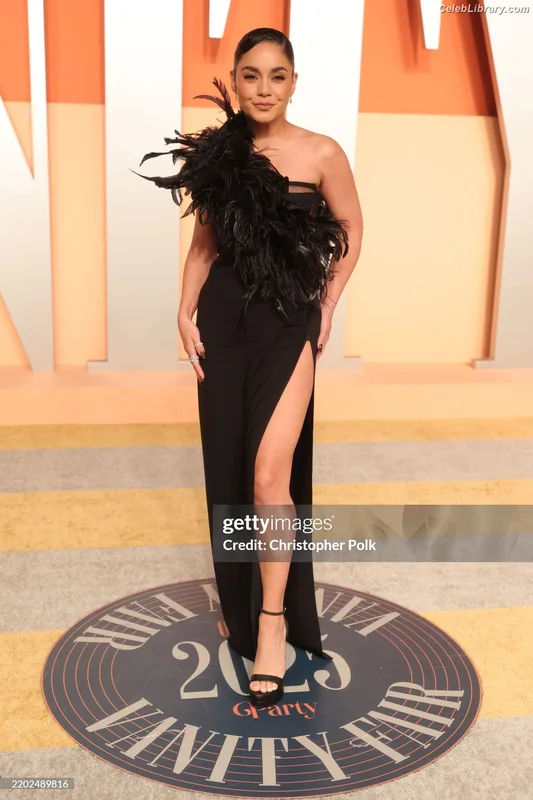 Vanessa Hudgens photo 11 of 1607