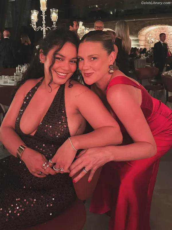 Vanessa Hudgens photo 8 of 1607