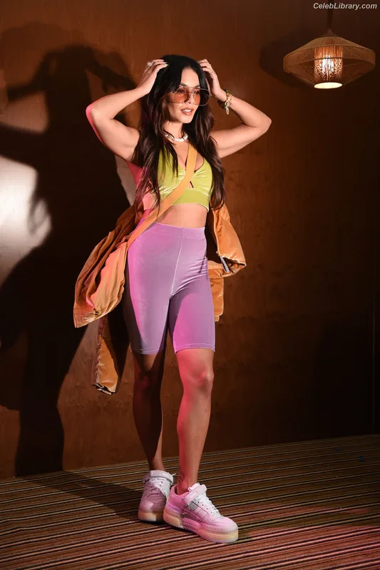 Vanessa Hudgens photo 22 of 1607