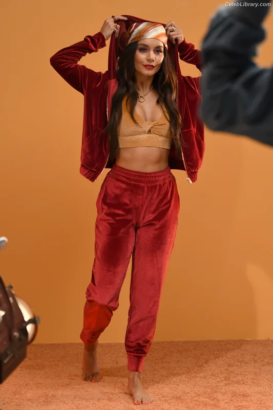 Vanessa Hudgens photo 8 of 1607