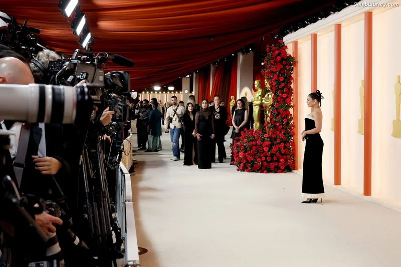 Vanessa Hudgens photo 14 of 1607