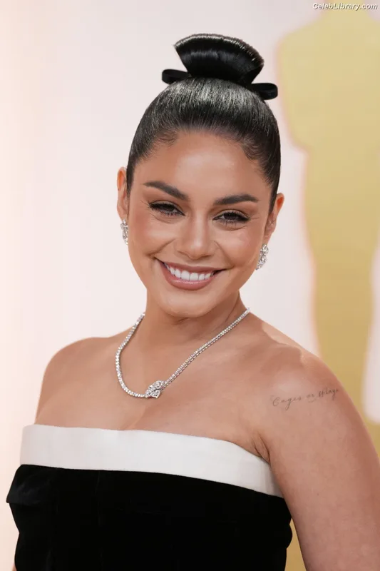 Vanessa Hudgens photo 14 of 1607