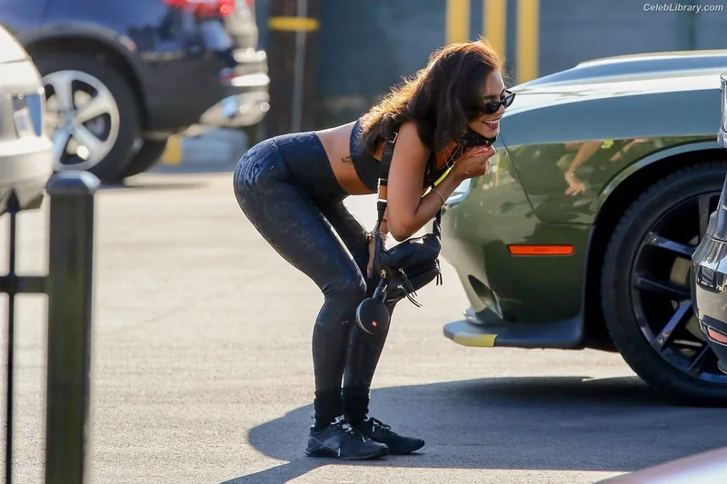 Vanessa Hudgens photo 5 of 1607