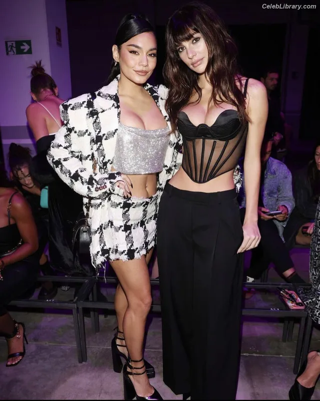 Vanessa Hudgens photo 7 of 1607