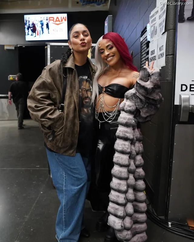 Vanessa Hudgens photo 14 of 1607