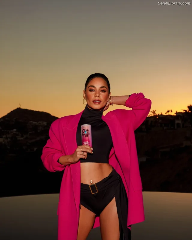 Vanessa Hudgens photo 6 of 1607