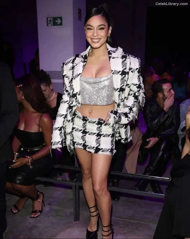 Vanessa Hudgens photo 13 of 1607