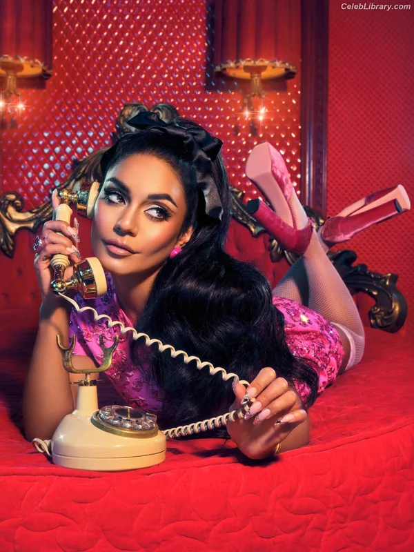 Vanessa Hudgens photo 20 of 1607