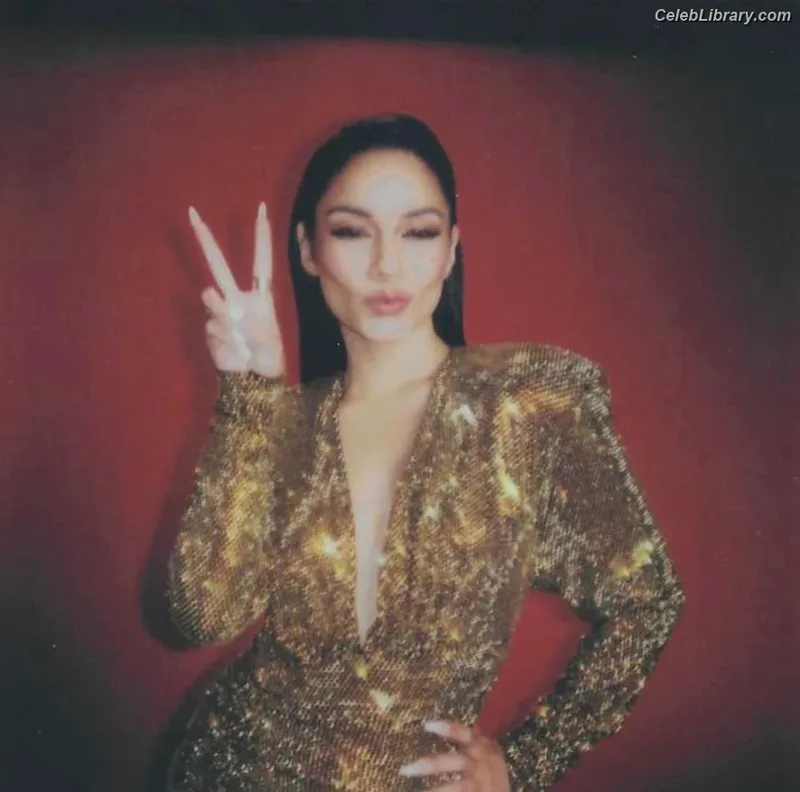 Vanessa Hudgens photo 24 of 1607