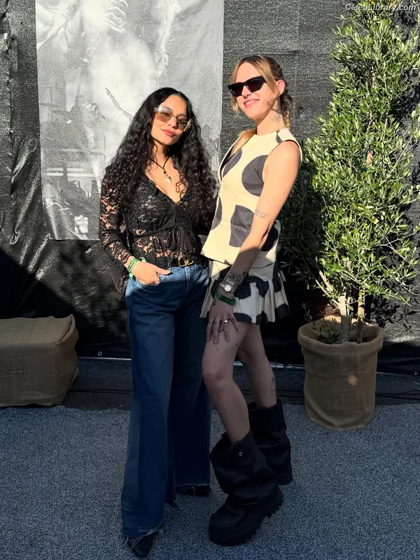 Vanessa Hudgens photo 3 of 1607