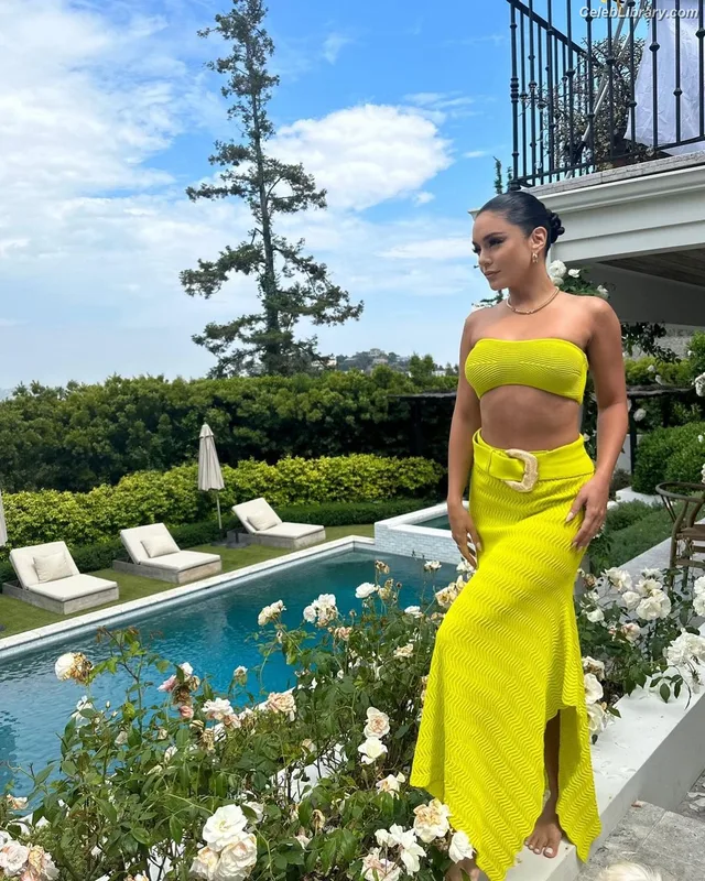 Vanessa Hudgens photo 13 of 1607