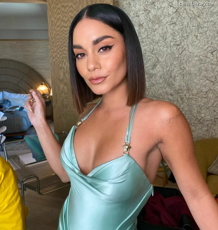 Vanessa Hudgens photo 15 of 1607