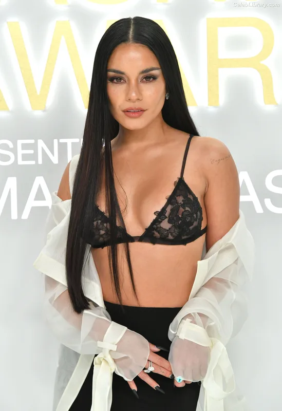Vanessa Hudgens photo 15 of 1607