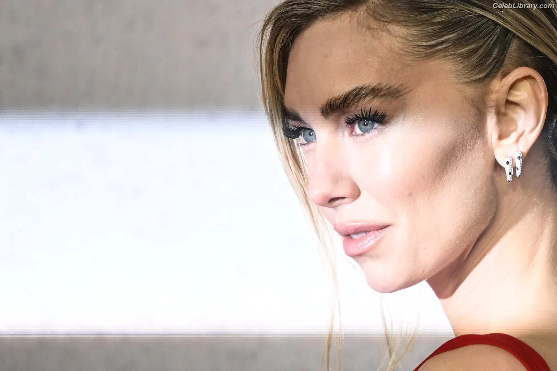 Vanessa Kirby
