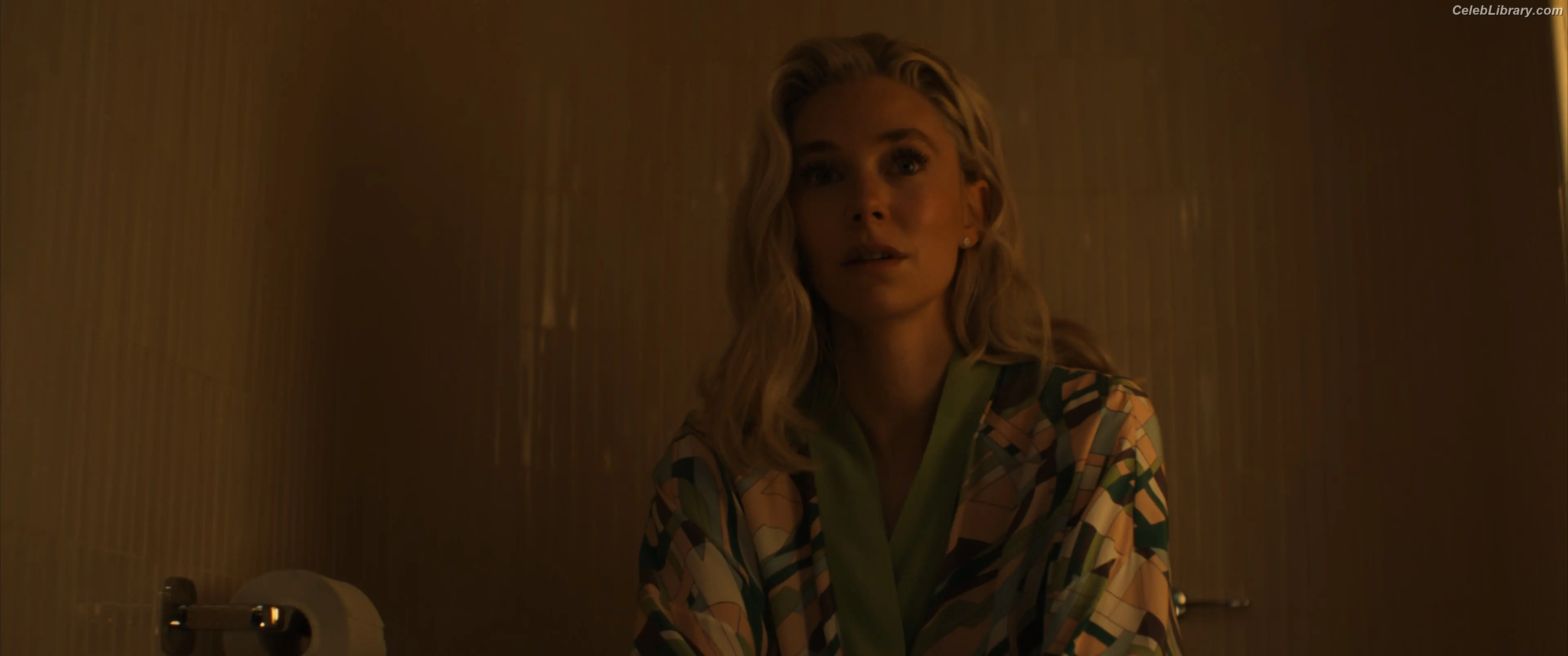 Vanessa Kirby photo 18 of 1108
