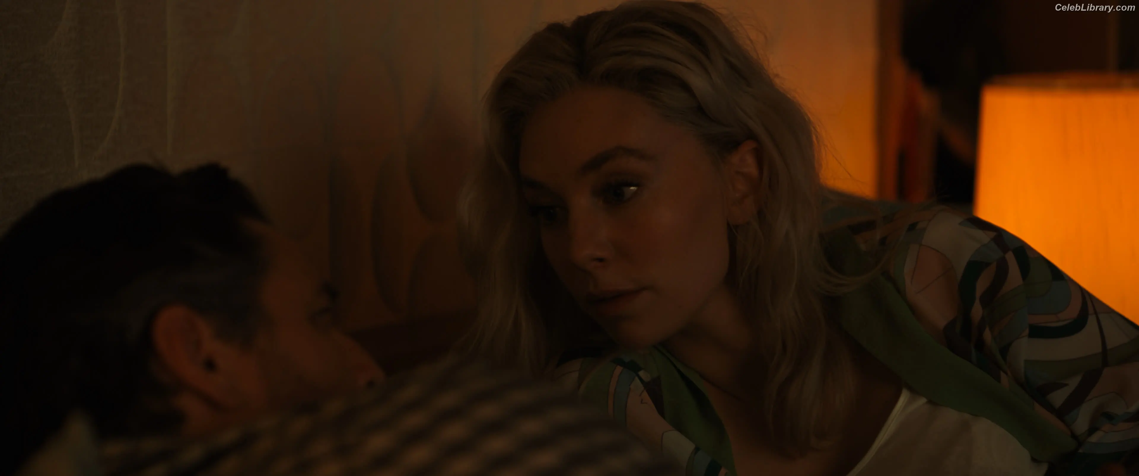 Vanessa Kirby photo 21 of 1108