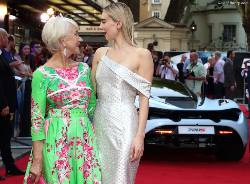 Vanessa Kirby photo 16 of 1109