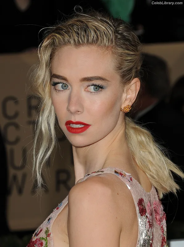 Vanessa Kirby photo 19 of 1109