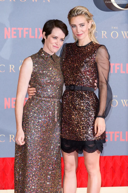 Vanessa Kirby photo 10 of 1109