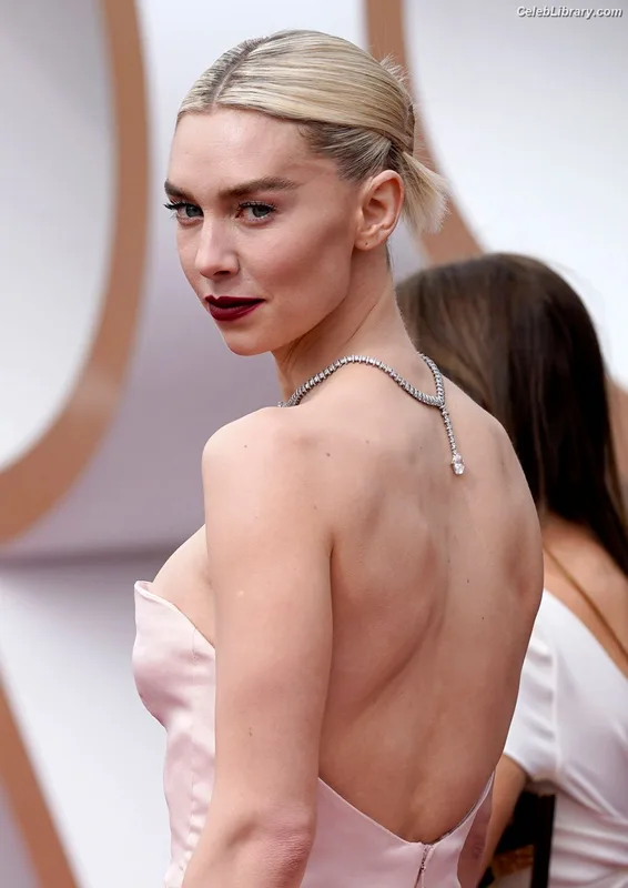 Vanessa Kirby photo 7 of 1109