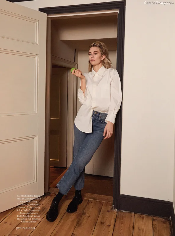 Vanessa Kirby photo 8 of 1109