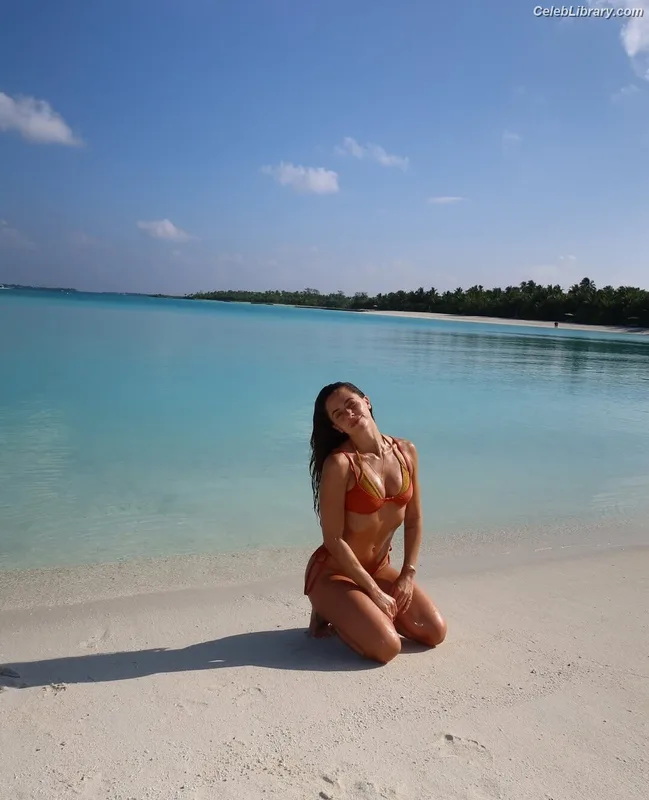 Vanessa Mai photo 8 of 68