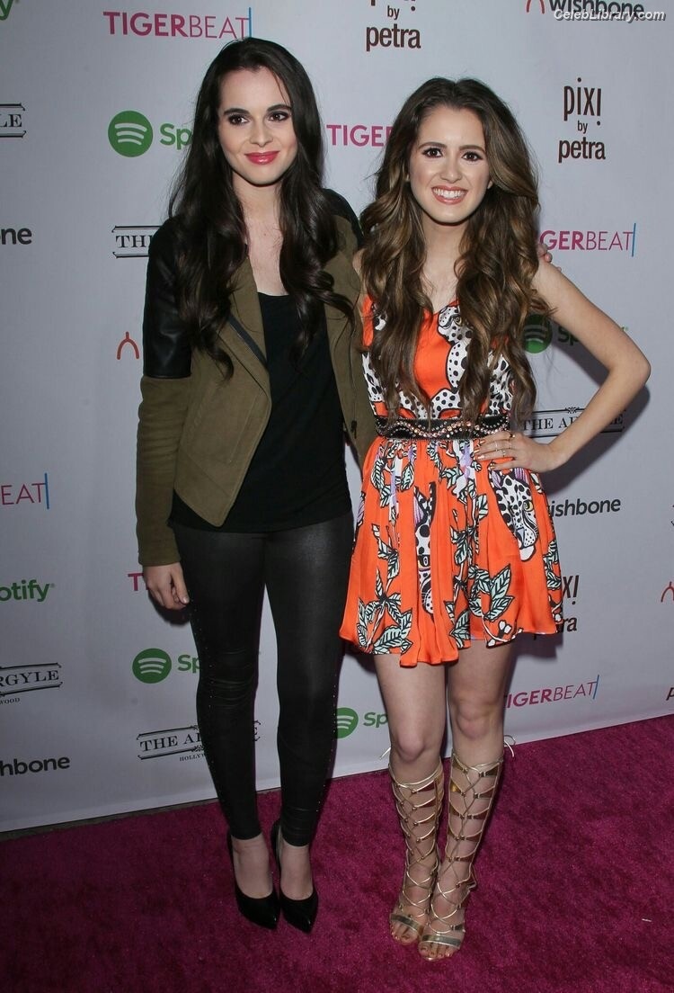 Vanessa Marano photo 24 of 1085