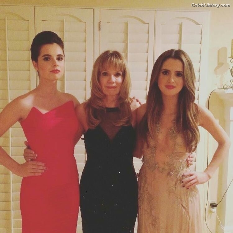 Vanessa Marano photo 13 of 1085