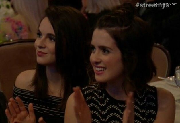 Vanessa Marano photo 22 of 1085