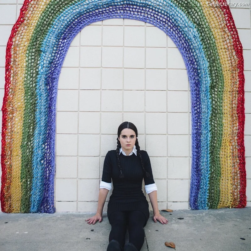 Vanessa Marano photo 16 of 1085